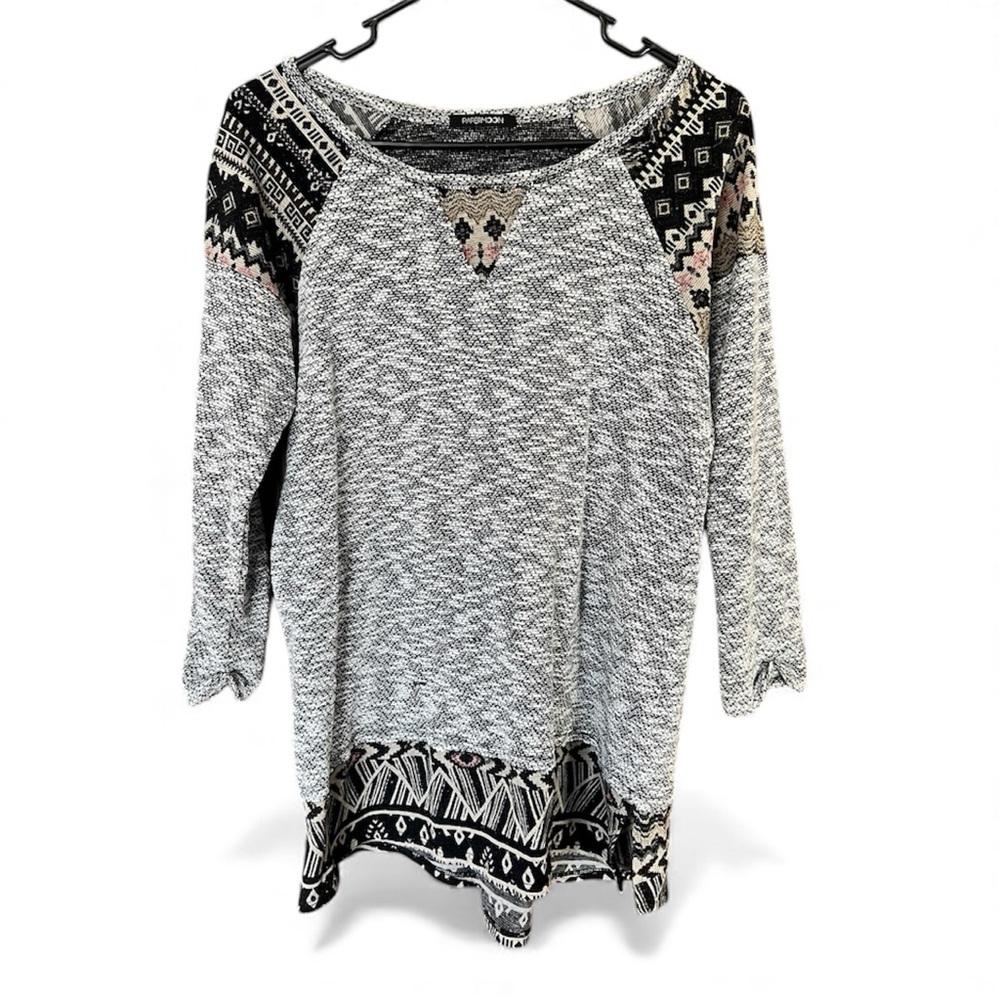 Patterned Gray Women's Top